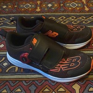 🤩 New Balance sneakers - kids 5.5